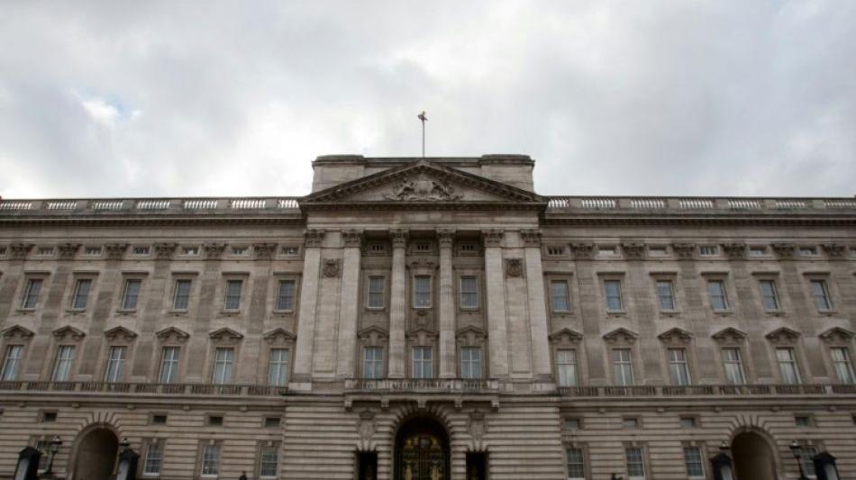 Mann nach Angriff auf Polizisten vor dem Buckingham-Palast festgenommen
