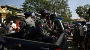 Milit&auml;rjunta in Myanmar versch&auml;rft ihr Vorgehen gegen die Protestbewegung