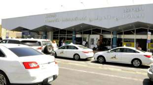 Huthi-Rebellen greifen Flughafen in Saudi-Arabien an