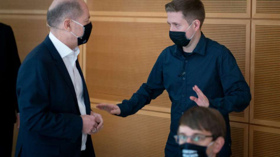 Kühnert verlangt kritischere Debatte über Auslandseinsätze der Bundeswehr