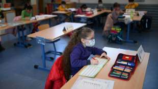 Lehrerverbände dringen auf verlässliche Testangebote für alle Schüler