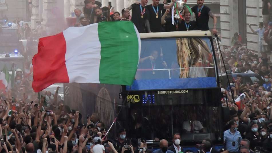 Polizei kritisiert Busfahrt von Italiens EM-Helden durch Rom
