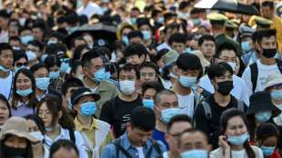 Millionen Chinesen am Tag der Arbeit auf Reisen