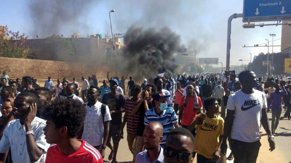 Von Milit&auml;rs entmachteter Regierungschef Hamdok im Sudan wieder im Amt