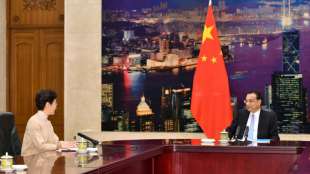 China sichert Hongkongs Regierung "ungebrochene Unterstützung" zu