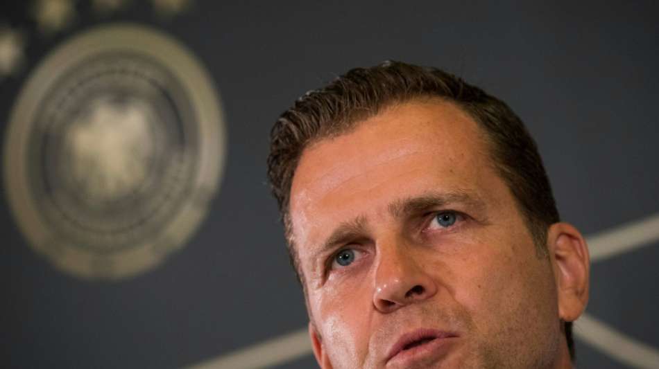 Bierhoff fordert bewussten Auftritt in Sozialen Medien