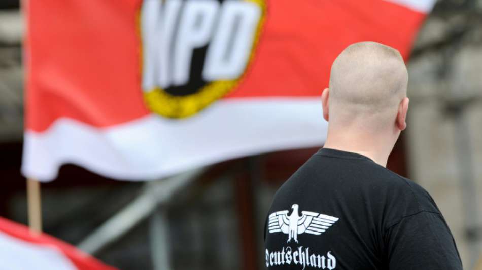 Strafanzeigen nach Polizeieinsatz in Berliner NPD-Zentrale