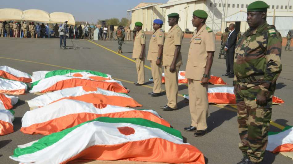 Gipfel der Anti-Terror-Allianz G5 nach IS-Anschlag im Niger mit über 70 Toten