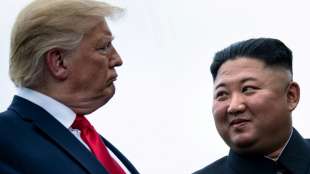 Bericht: Trump nahm Briefe von Kim Jong Un mit nach Mar-a-Lago