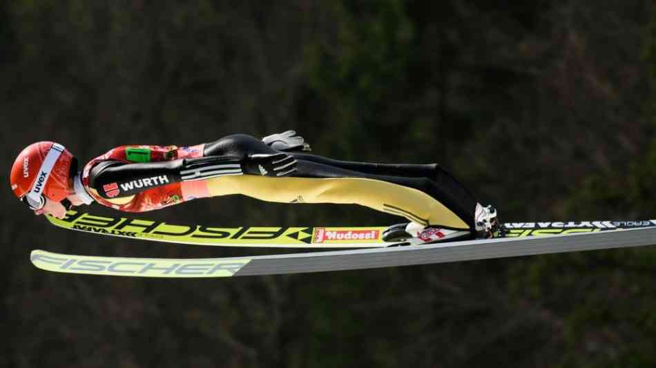 Skispringen Kuusamo: Richard Freitag sichert DSV-Adlern Platz zwei