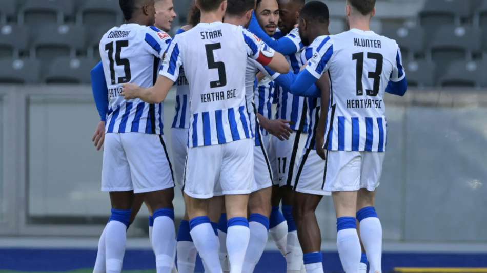 Hertha springt auf Rang 14 - F&uuml;r Bosz wird es eng