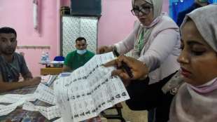Gem&auml;&szlig;igt islamistische Partei beansprucht Sieg bei Parlamentswahl in Algerien