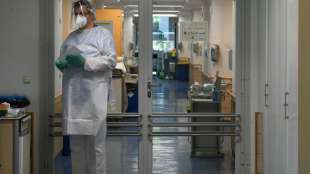 Bundesregierung mahnt vor neuen Corona-Beratungen weiter zur Vorsicht