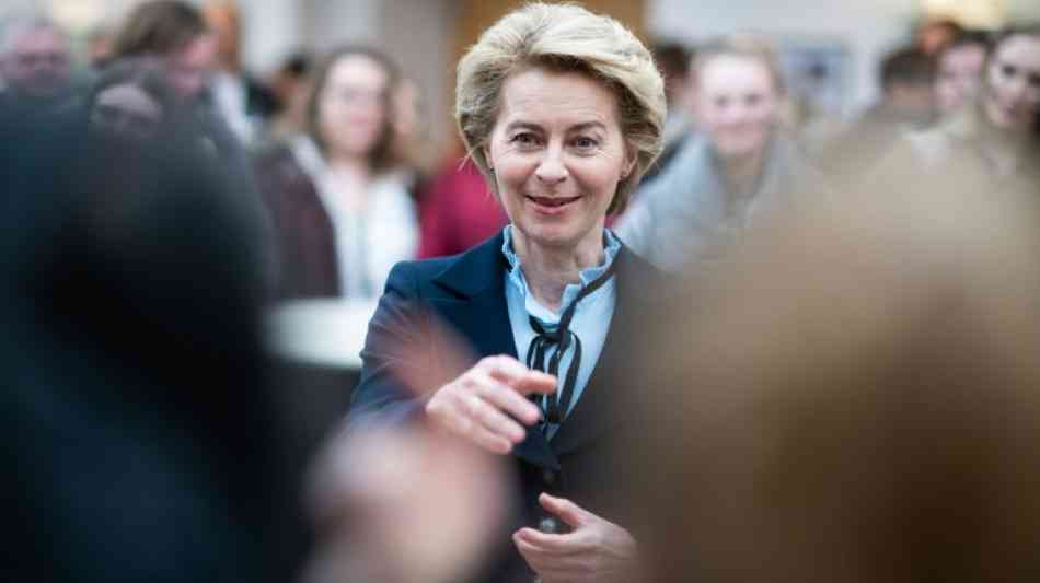 Von der Leyen verteidigt Einsatz von Beratern in ihrem Ministerium