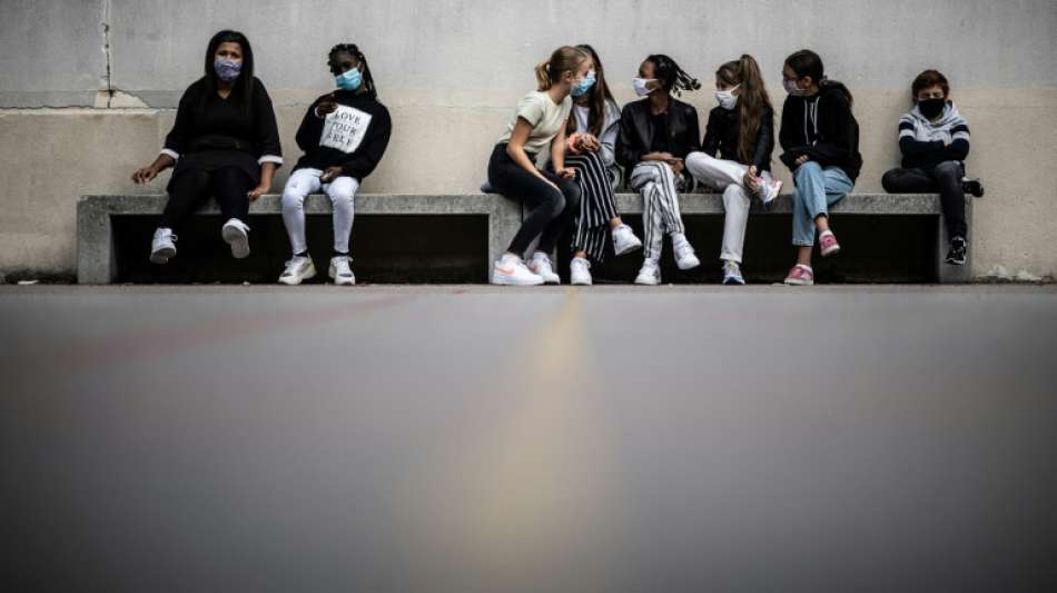 Für Millionen Schüler in Europa beginnt nach Corona-Zwangspause Schulunterricht