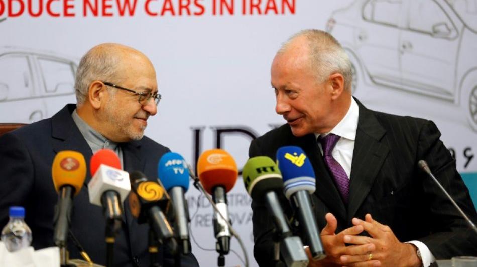 Renault schließt Vertrag zur Produktion von 300.000 Autos im Iran