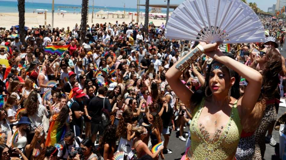 Tel Aviv feiert Pride-Parade trotz steigender Corona-Infektionszahlen