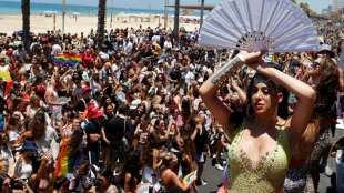 Tel Aviv feiert Pride-Parade trotz steigender Corona-Infektionszahlen