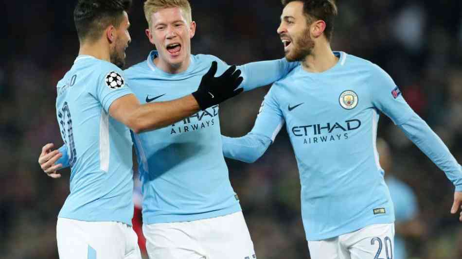 Manchester City mit Doppeltorsch