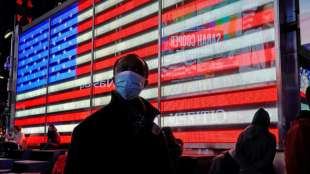 Börsen in Asien zeigen sich unbeeindruckt von engem Rennen um US-Präsidentschaft