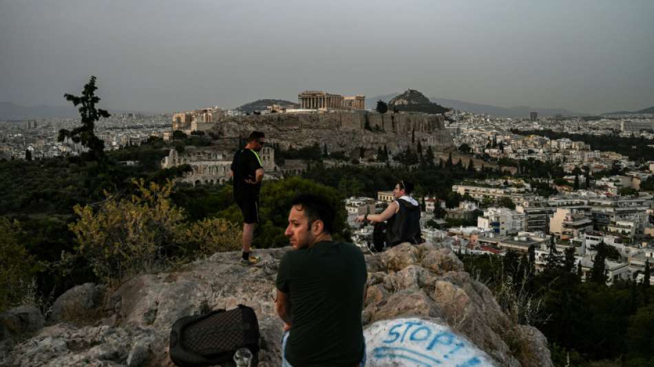 Akropolis nach zweimonatiger Corona-Pause feierlich wiedereröffnet