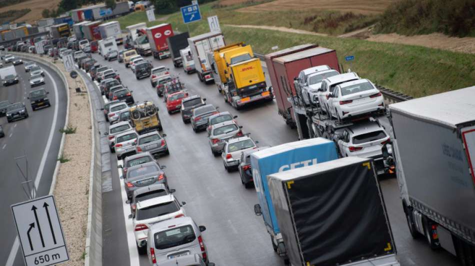 Volle Straßen durch Urlaubsheimkehrer vor allem in Süddeutschland erwartet
