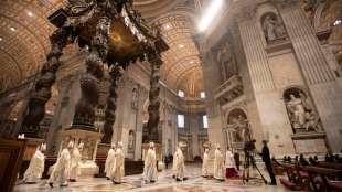 Papst tritt nach Ischias-Leiden wieder öffentlich auf