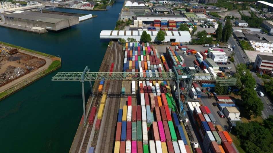 Industrieproduktion steigt im Januar - doch der Ukraine-Krieg tr&uuml;bt den Ausblick