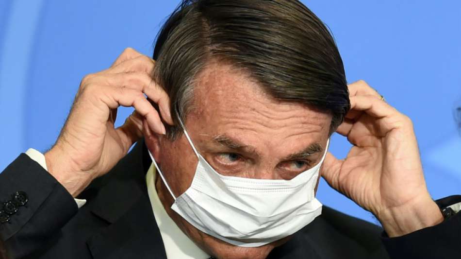 Bolsonaro droht Reporter mit Schlägen auf den Mund