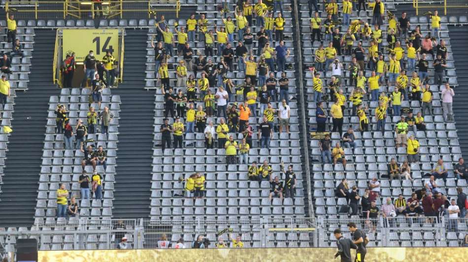 Zuschauer: Politik sieht vorerst keine &Ouml;ffnungen - Watzke moniert "Symbolpolitik"