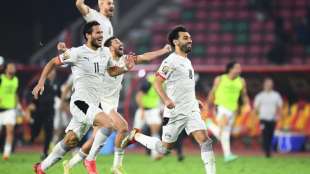 Sieg im Elfmeterschie&szlig;en: Salahs &Auml;gypter im Finale des Afrika Cups