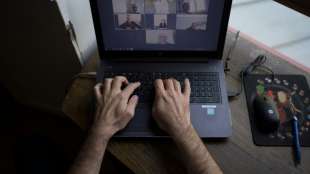 DGB besteht auf Rechtsanspruch auf Homeoffice