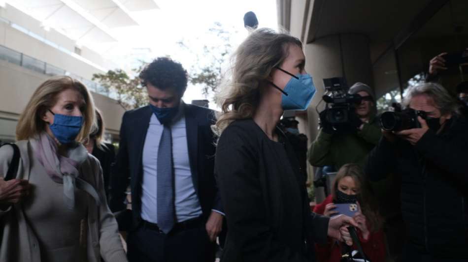 Fr&uuml;here US-Bluttest-Unternehmerin Holmes des Betrugs schuldig gesprochen 