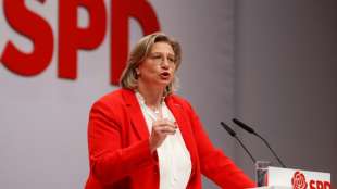 Rehlinger als saarl&auml;ndische SPD-Vorsitzende im Amt best&auml;tigt