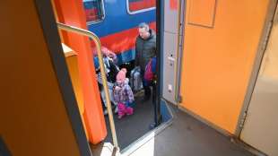 UNO geht von einer Million Binnenfl&uuml;chtlingen in der Ukraine aus