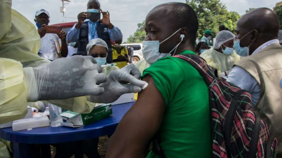 Elfenbeink&uuml;ste beginnt mit Impfungen gegen Ebola