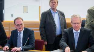 Untreueprozess gegen Hannovers früheren Oberbürgermeister Schostok begonnen