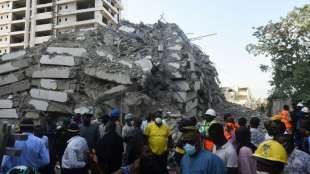 Mindestens vier Tote bei Einsturz von Hochhaus in Lagos