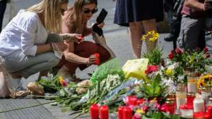 W&uuml;rzburg gedenkt mit Trauerfeier der Opfer des t&ouml;dlichen Messerangriffs 
