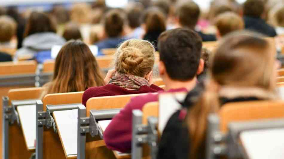 Deutschland: Zahl der Hochschulabsolventen um 2 Prozent gestiegen