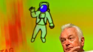 FDP-Vize Kubicki genie&szlig;t Wein gerne schon zum Mittagessen