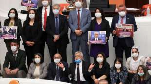 Dutzende Vertreter der pro-kurdischen HDP in der Türkei festgenommen