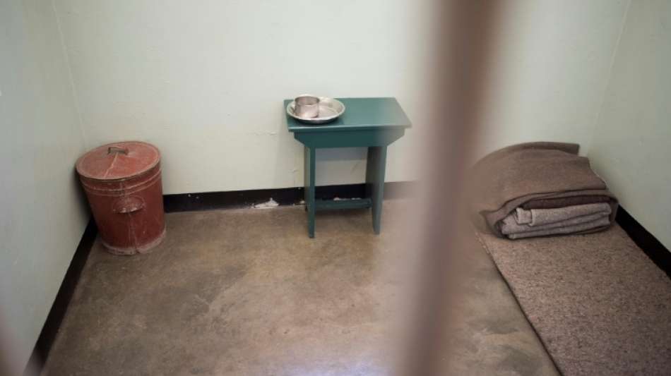 Südafrika protestiert gegen Versteigerung von Schlüssel zu Mandelas Haftzelle