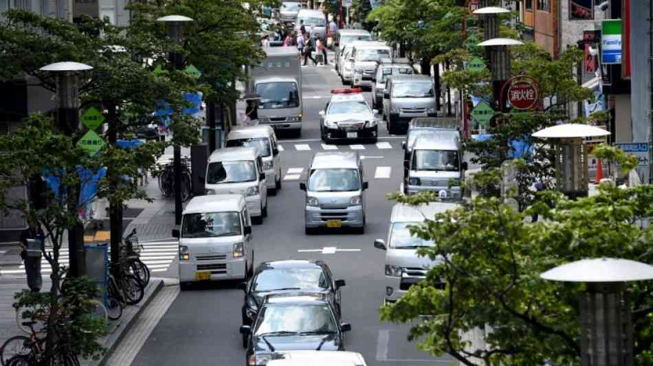 Japaner bei versuchtem Autodiebstahl geschnappt - Polizisten saßen im Wagen