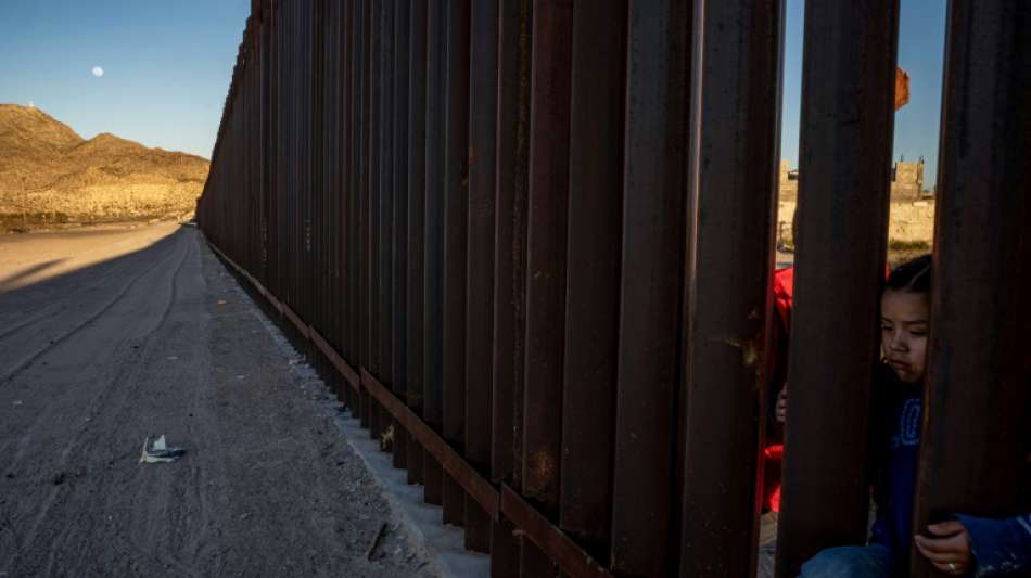 Oberster Gerichtshof genehmigt Pentagon-Gelder für Trumps Mauerpläne zu Mexiko