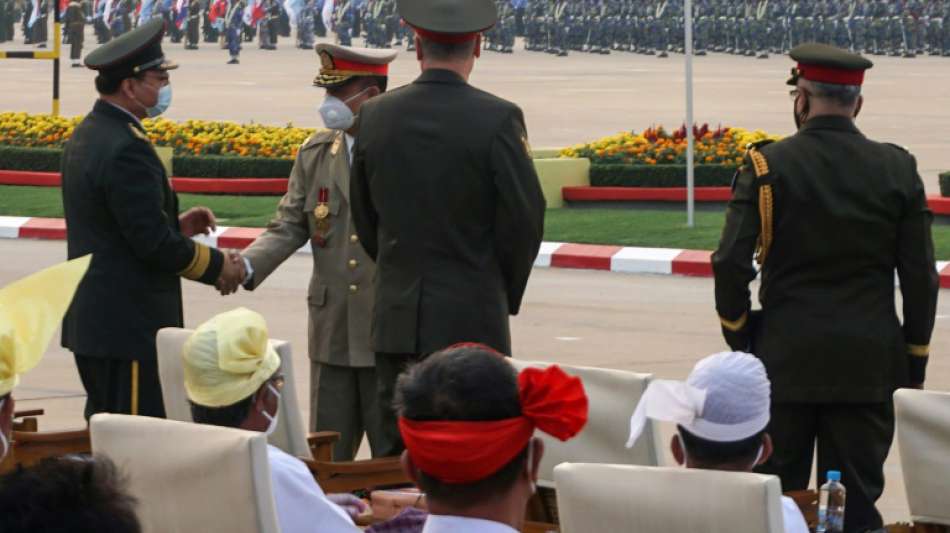 Milit&auml;rchefs aus zw&ouml;lf L&auml;ndern verurteilen Sch&uuml;sse auf Demonstranten in Myanmar