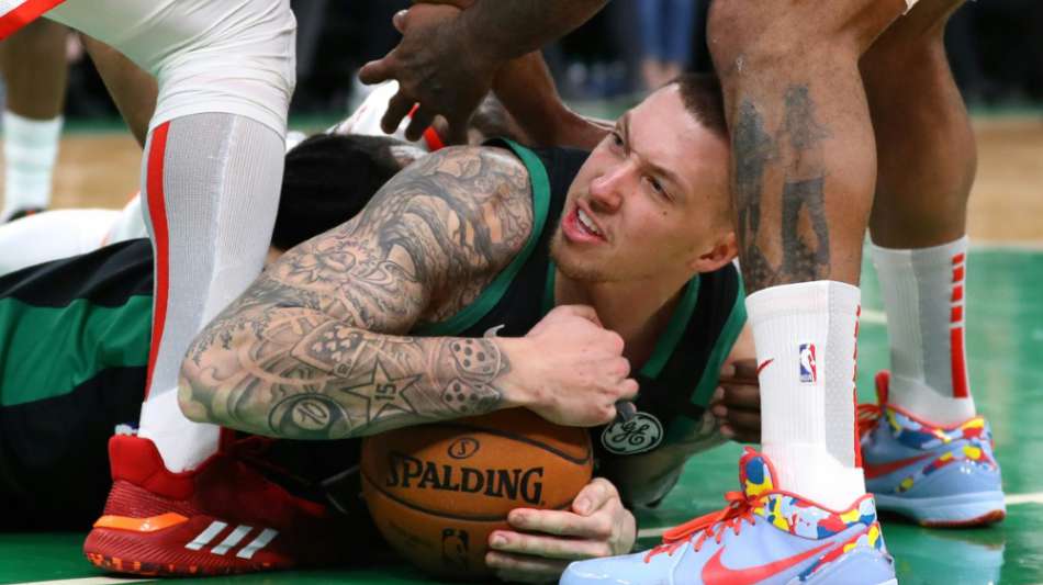 Boston und Theis verlieren Krimi gegen Houston