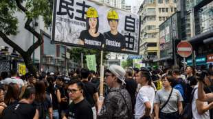 Polizei geht erneut mit Tränengas gegen Demonstranten in Hongkong vor