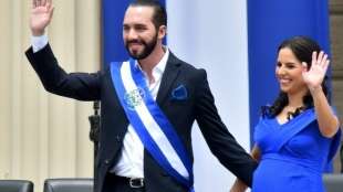 Bukele leistet Amtseid als neuer Präsident El Salvadors