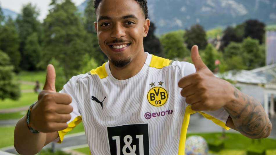 F&uuml;nfjahresvertrag: BVB verpflichtet Malen als Sancho-Ersatz